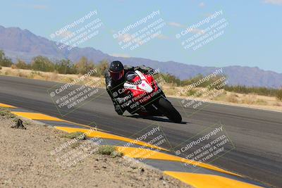 media/Oct-08-2022-SoCal Trackdays (Sat) [[1fc3beec89]]/Turn 7 Inside (145pm)/